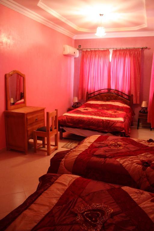 Hotel Amsterdam Ouarzazate Esterno foto
